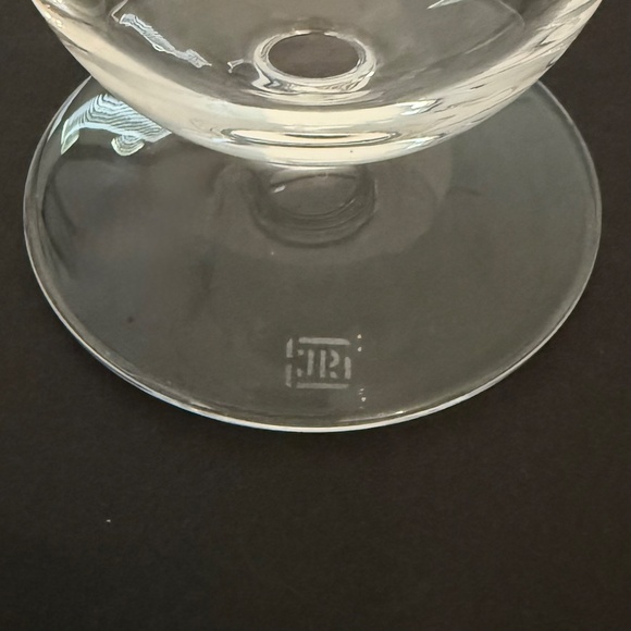 Riedel Vinum Single Malt Whisky Glasses Set of 2 - Picture 4 of 5